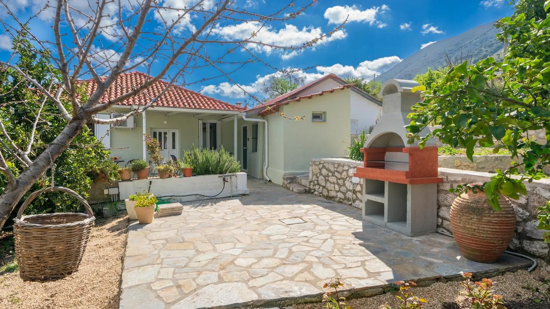 Vila Dellaporta'S Cottage Makriotika